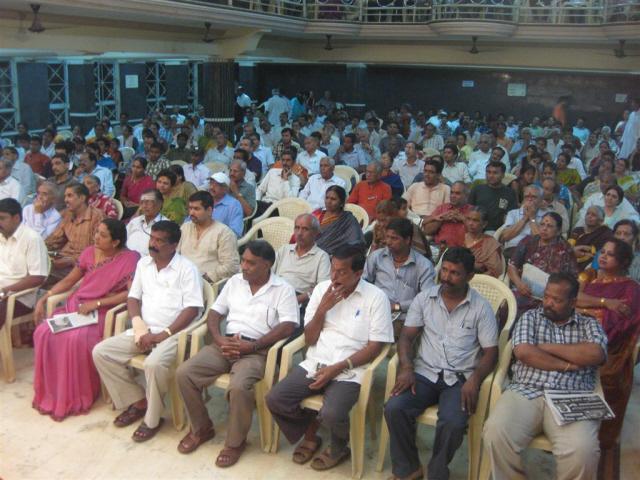 Around 550 devout Hindus were present for the Sabha